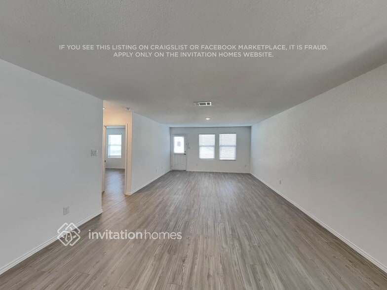 Building Photo - 171 Dodger Wy