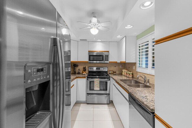 Building Photo - 171 Deer Creek Blvd