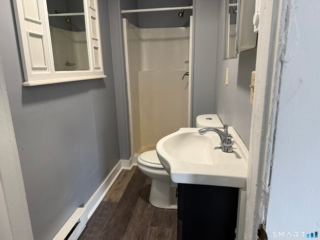 Building Photo - 139 N Main St