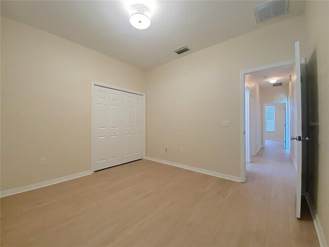 Building Photo - 398 Terranova St