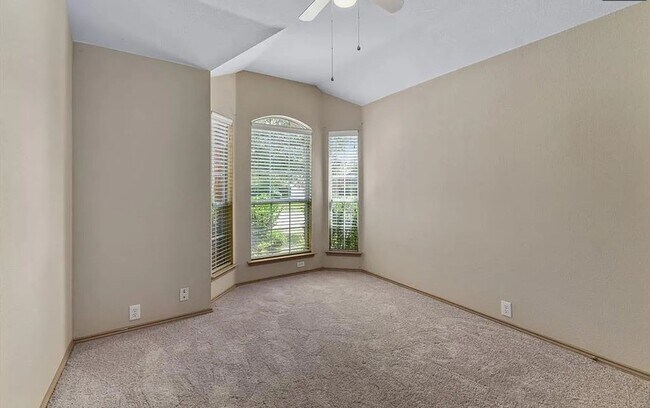 Building Photo - Great 3 Bdrm 2 Bath Home in Cross Roads Tx