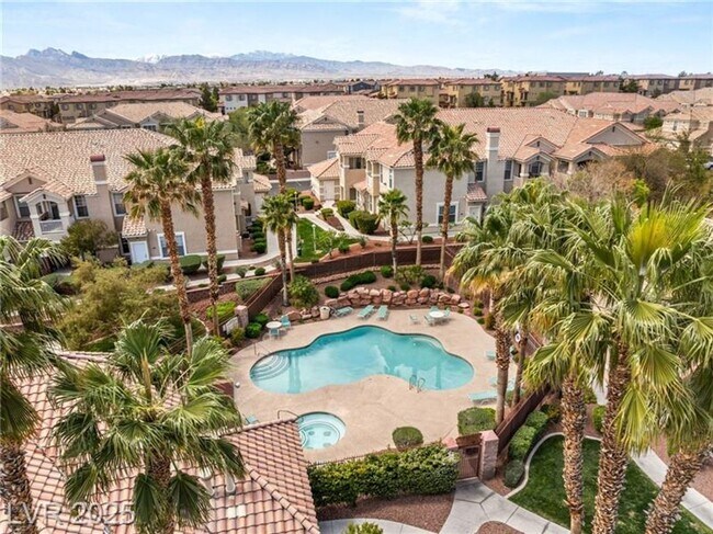 Building Photo - 5855 Valley Dr