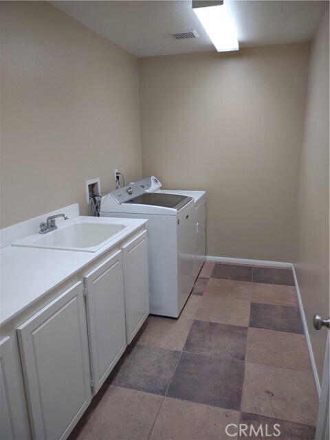 Building Photo - 6344 Erica Ct