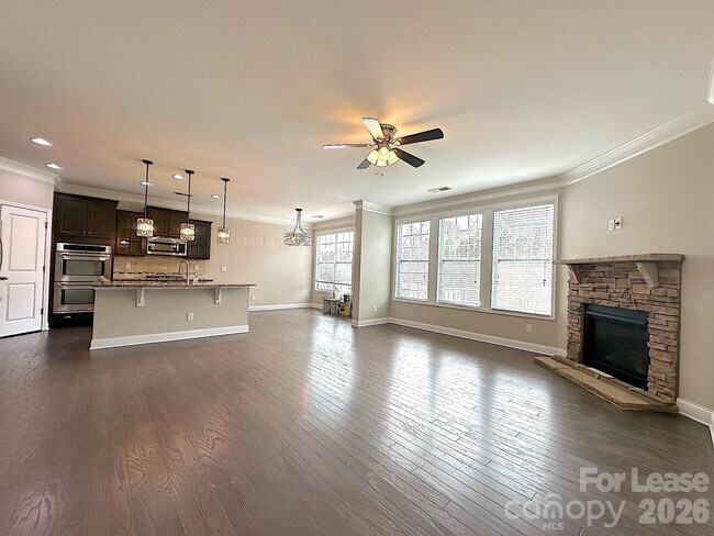 Building Photo - 9407 Inverness Bay Rd