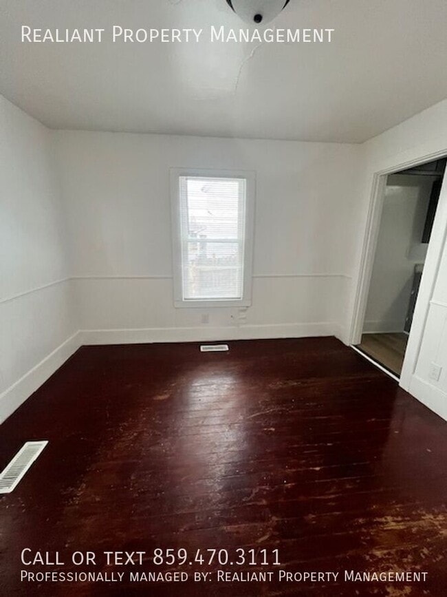 Building Photo - 136 Fourth Street-