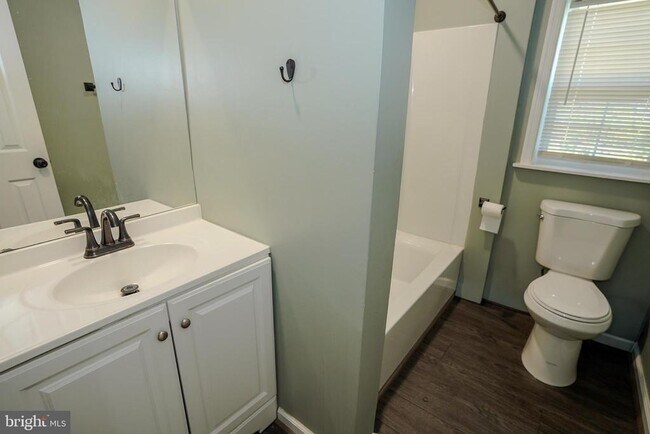 Building Photo - 2816 Ballenger Creek Pike