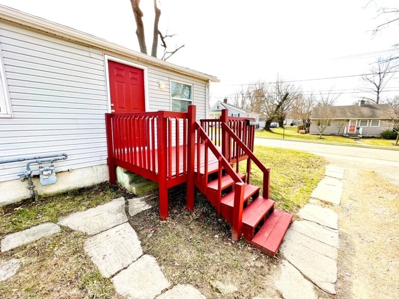 Building Photo - 4204 Kugler Mill Rd