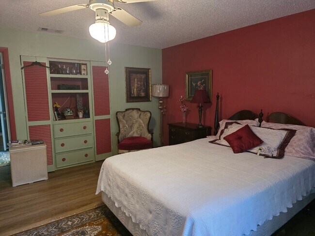 Building Photo - Sugarmill Woods Pool Home available 12/1/25