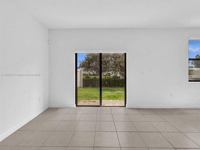 Building Photo - 20381 NW 4th Ave