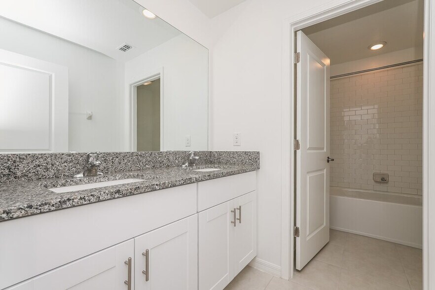 Building Photo - 17854 Blissful Stars Dr