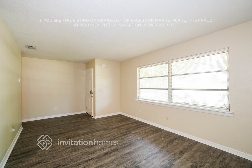 Building Photo - 2316 Americus Dr