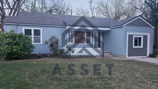 Primary Photo - Cute 4 bedroom House