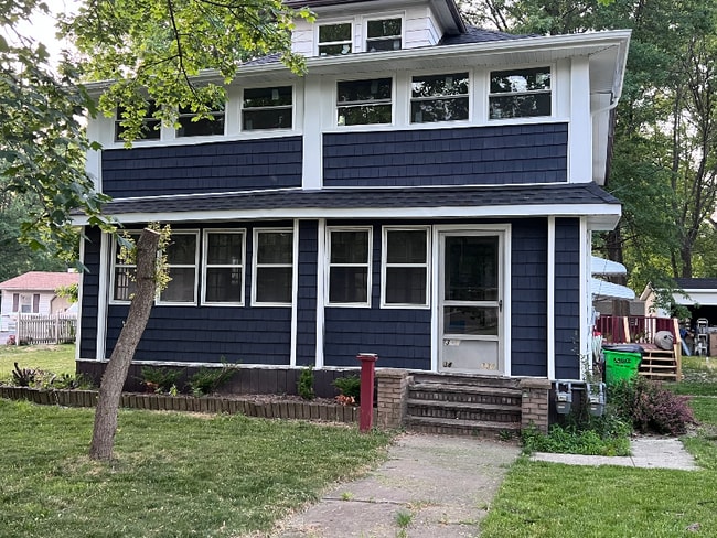 Primary Photo - 334 West St