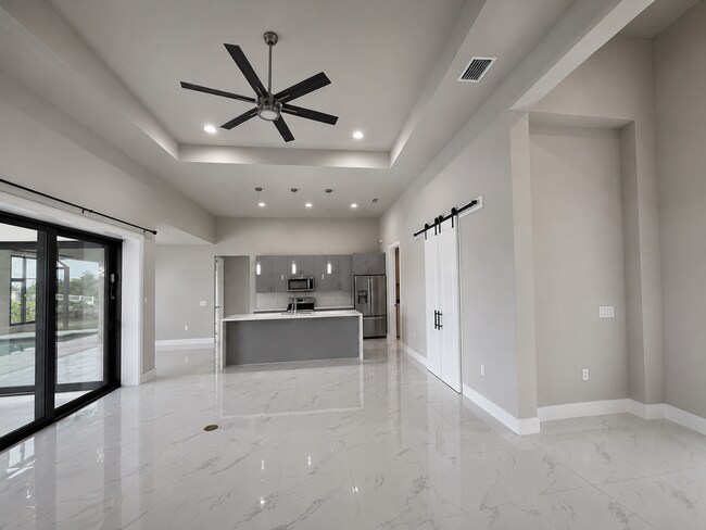 Building Photo - Move In Special! Pool Home with Canal View