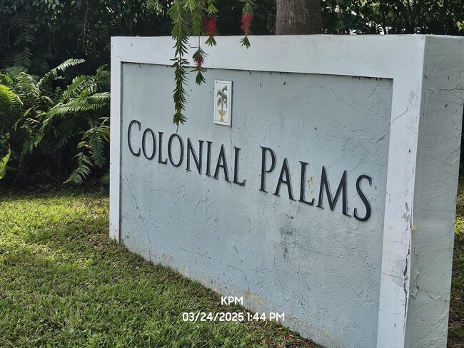 Building Photo - 1109 Colonial Palms Way