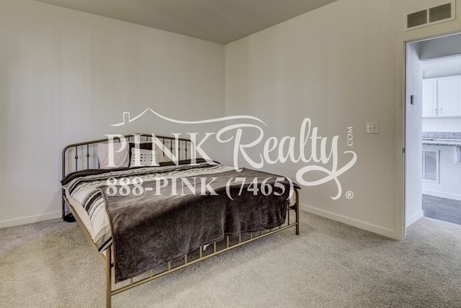 Building Photo - Banning Lewis Ranch Beauty