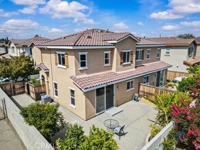 Building Photo - 915 S Belterra Way