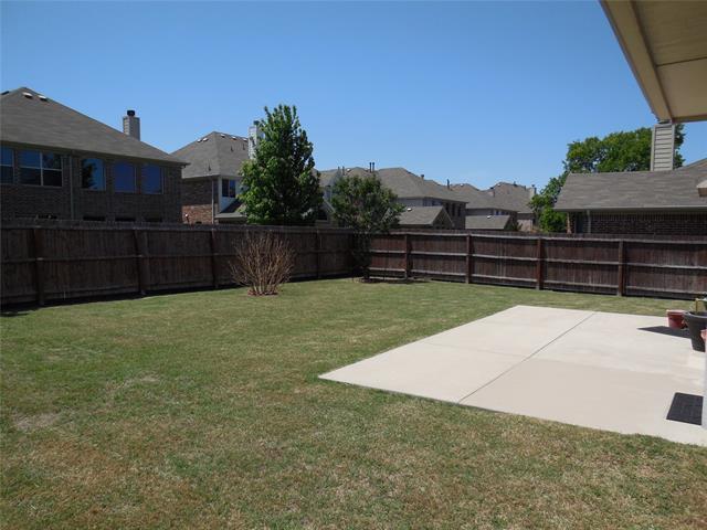 Building Photo - 10011 Teal Hollow Dr