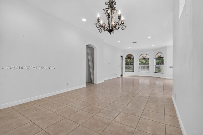 Building Photo - 5659 Via De La Plata Cir