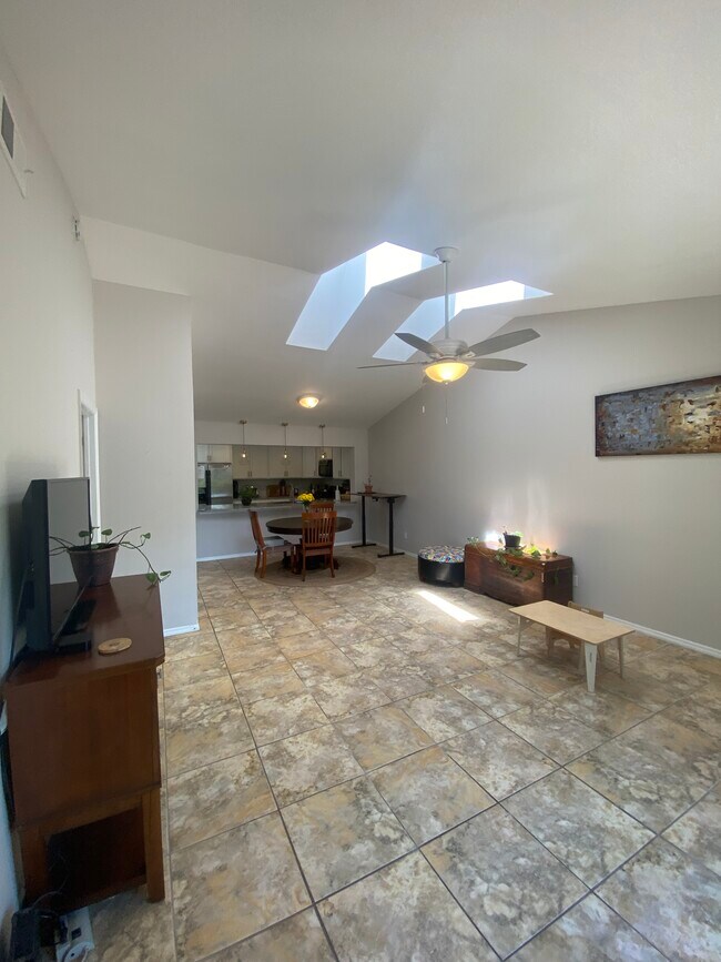 Building Photo - 141 Abaco Way