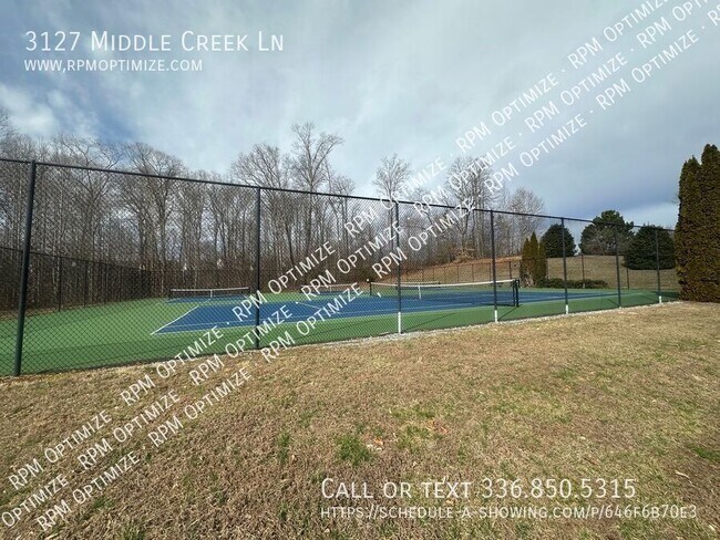 Building Photo - 3127 Middle Creek Ln