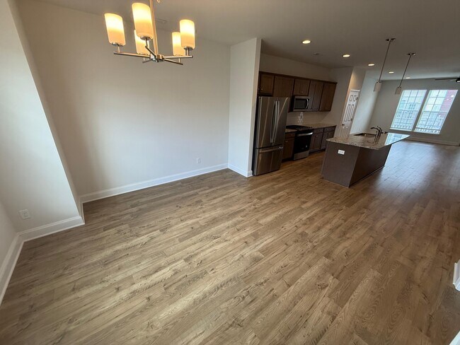 Building Photo - 6932 Leire Ln