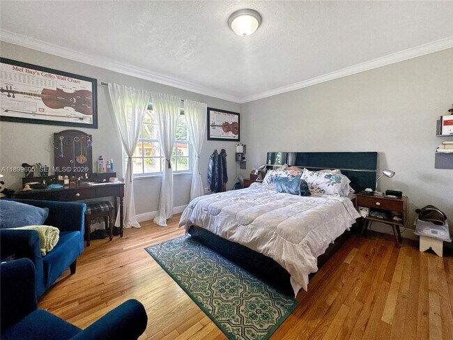 Building Photo - 5760 SW 10th St