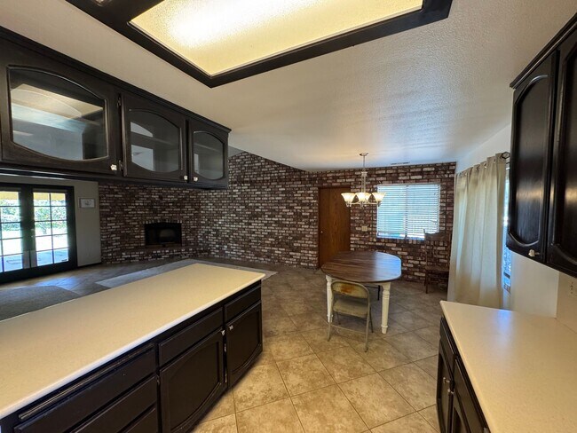 Building Photo - 3-Bedroom Home on Spacious Property in a Great Nipomo Location