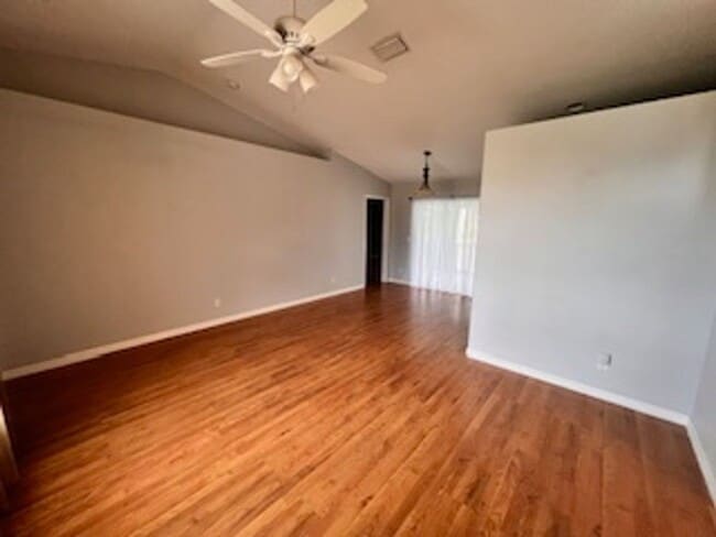 Building Photo - Annual DEEP CREEK Rental - 3/2/2