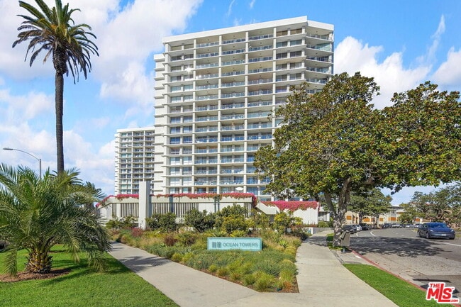 Primary Photo - 201 Ocean Ave Ext