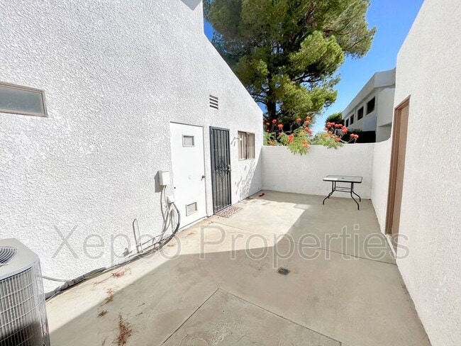 Building Photo - 69613 Karen Way