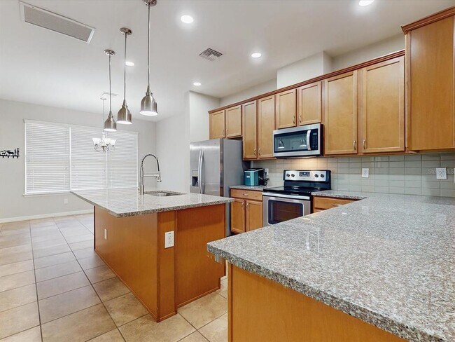 Building Photo - 7249 Shadeview Alley