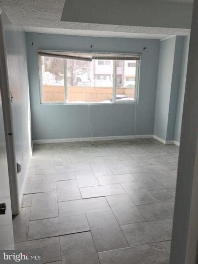 Building Photo - 15266 Lodge Terrace