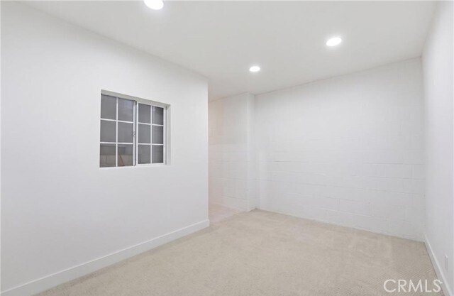 Building Photo - 1070 Walnut Grove Ave