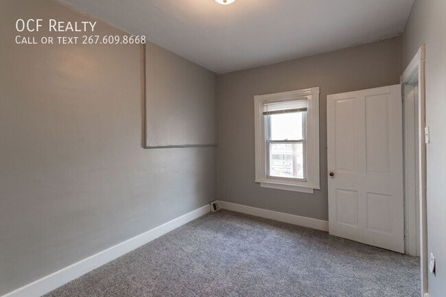 Building Photo - 3943 Terrace St