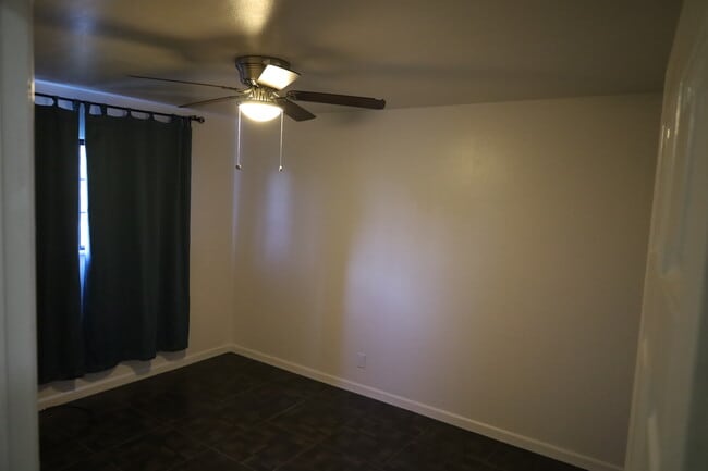 Building Photo - 6216 Leola Way