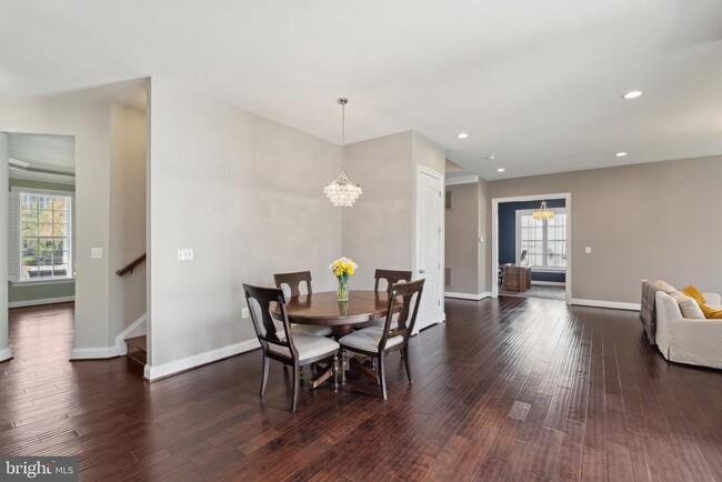 Building Photo - 41816 Marigold Mill Pl