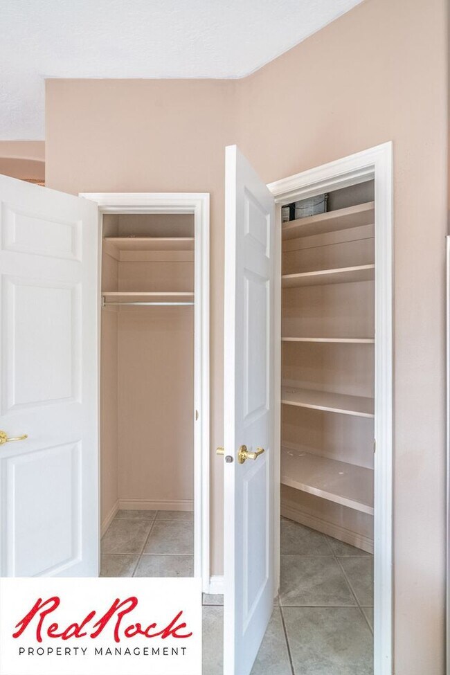 Building Photo - 2 Bedroom Townhome in Coral Canyon with Resort Amenities