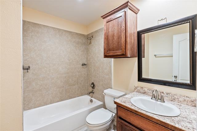 Building Photo - 202 N Harrison Ave