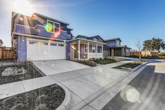 Building Photo - Stunning Executive Style Home in Fremont – Ardenwood Neighborhood!
