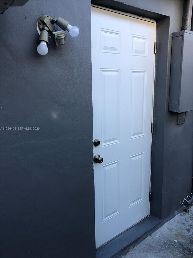 Building Photo - 2465 NE 183rd St