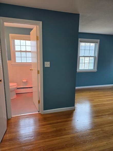 Building Photo - 180 Nesmith St