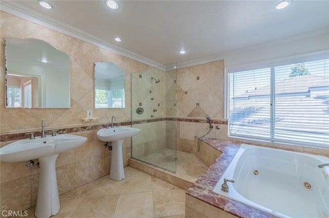 Building Photo - 23 Cormorant Cir