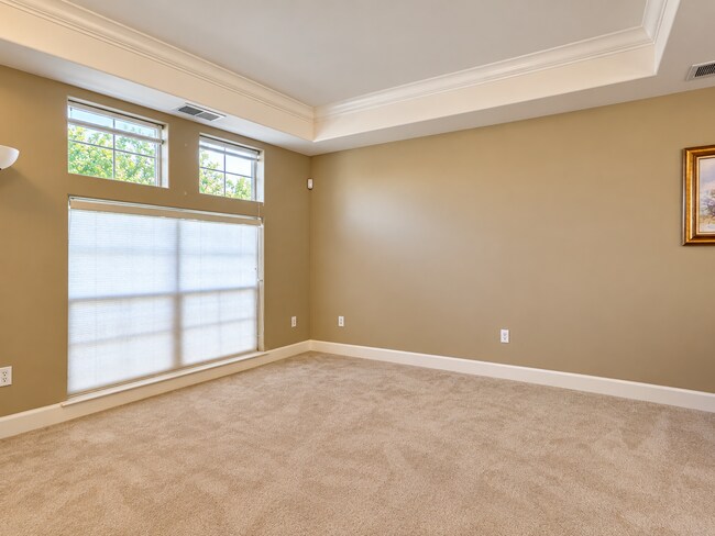 Building Photo - 41911 Cerchio Terrace