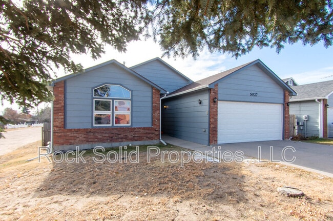 Building Photo - 5027 Green River St