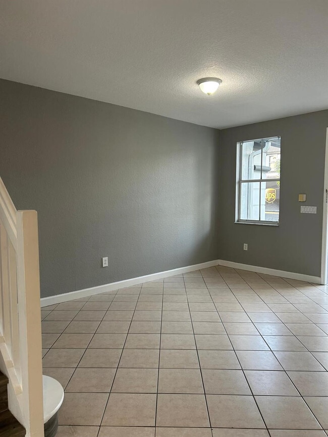 Building Photo - 11486 NW 77th St