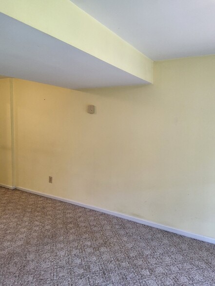 Building Photo - 3200 Tayloe Ct