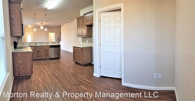 Building Photo - 3 br, 2 bath House - 1036 Winscott Road