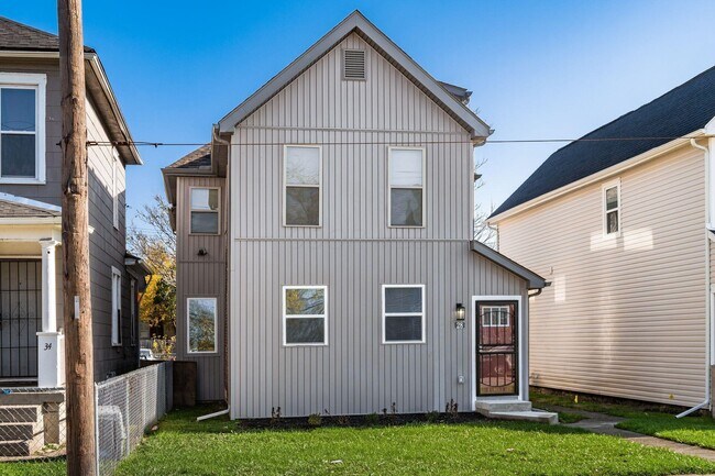 Building Photo - 28 Rodgers Ave
