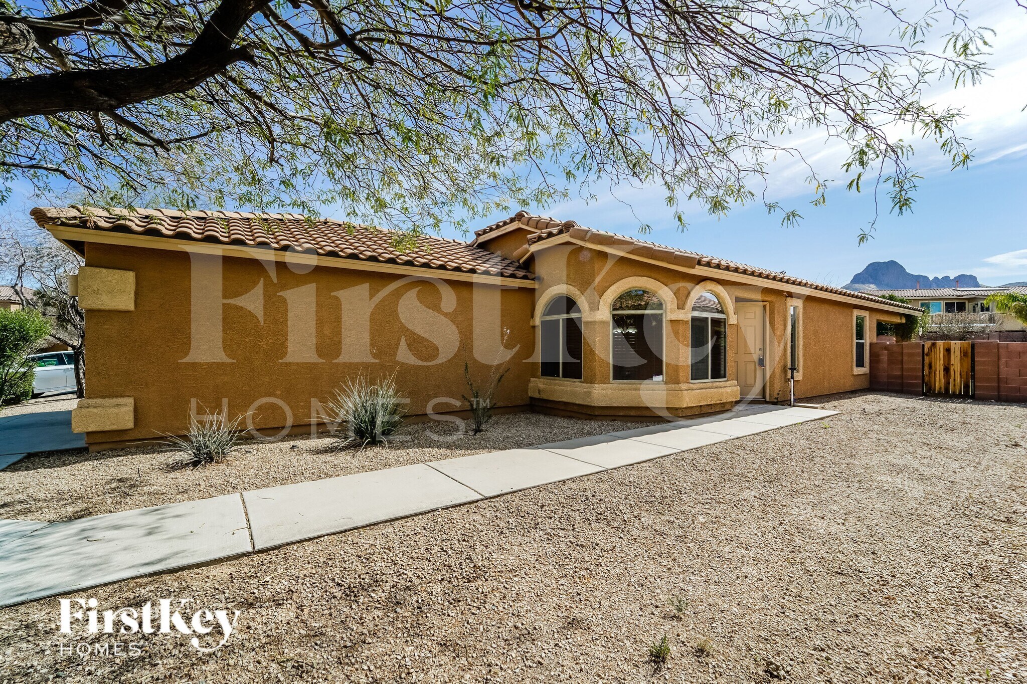 Building Photo - 8711 N Moonfire Dr